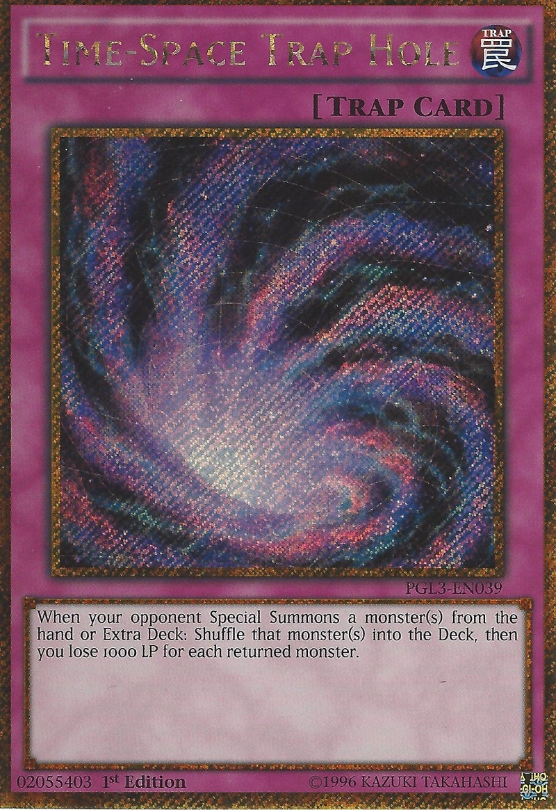 Time-Space Trap Hole [PGL3-EN039] Gold Secret Rare | Cracking-Singles